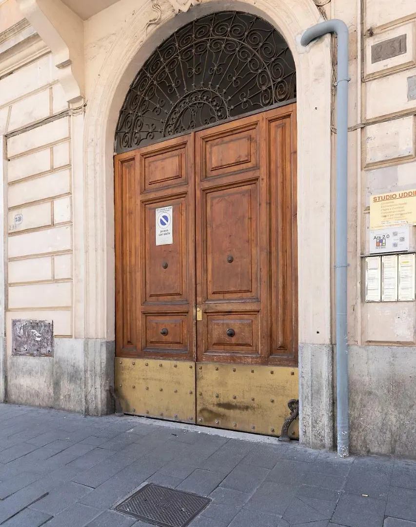 Rome As You Feel - Vittorio Colorful Design Apartment