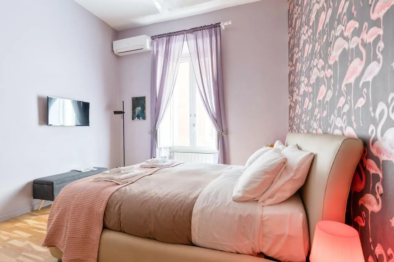 Rome As You Feel - Vittorio Colorful Design Apartment