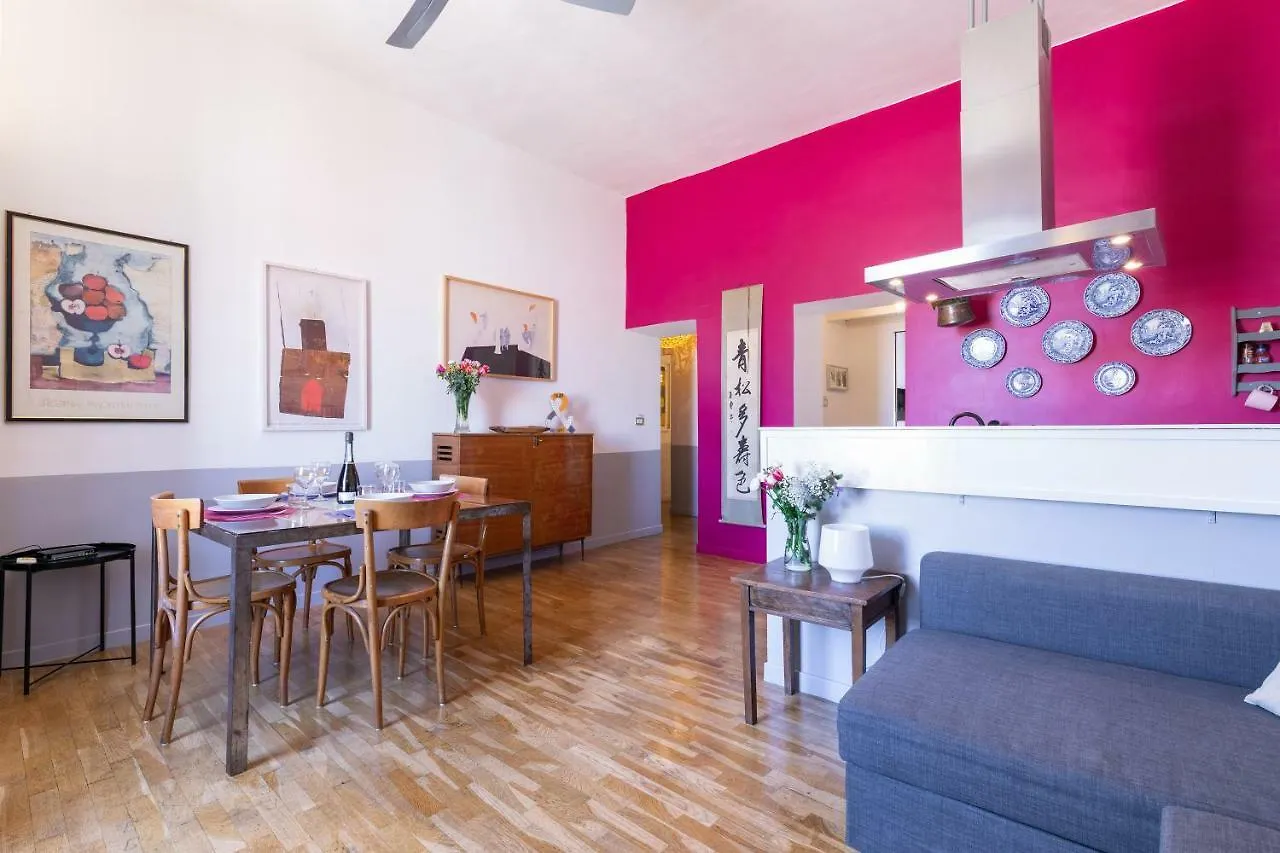Rome As You Feel - Vittorio Colorful Design Apartment 0*,  Italy